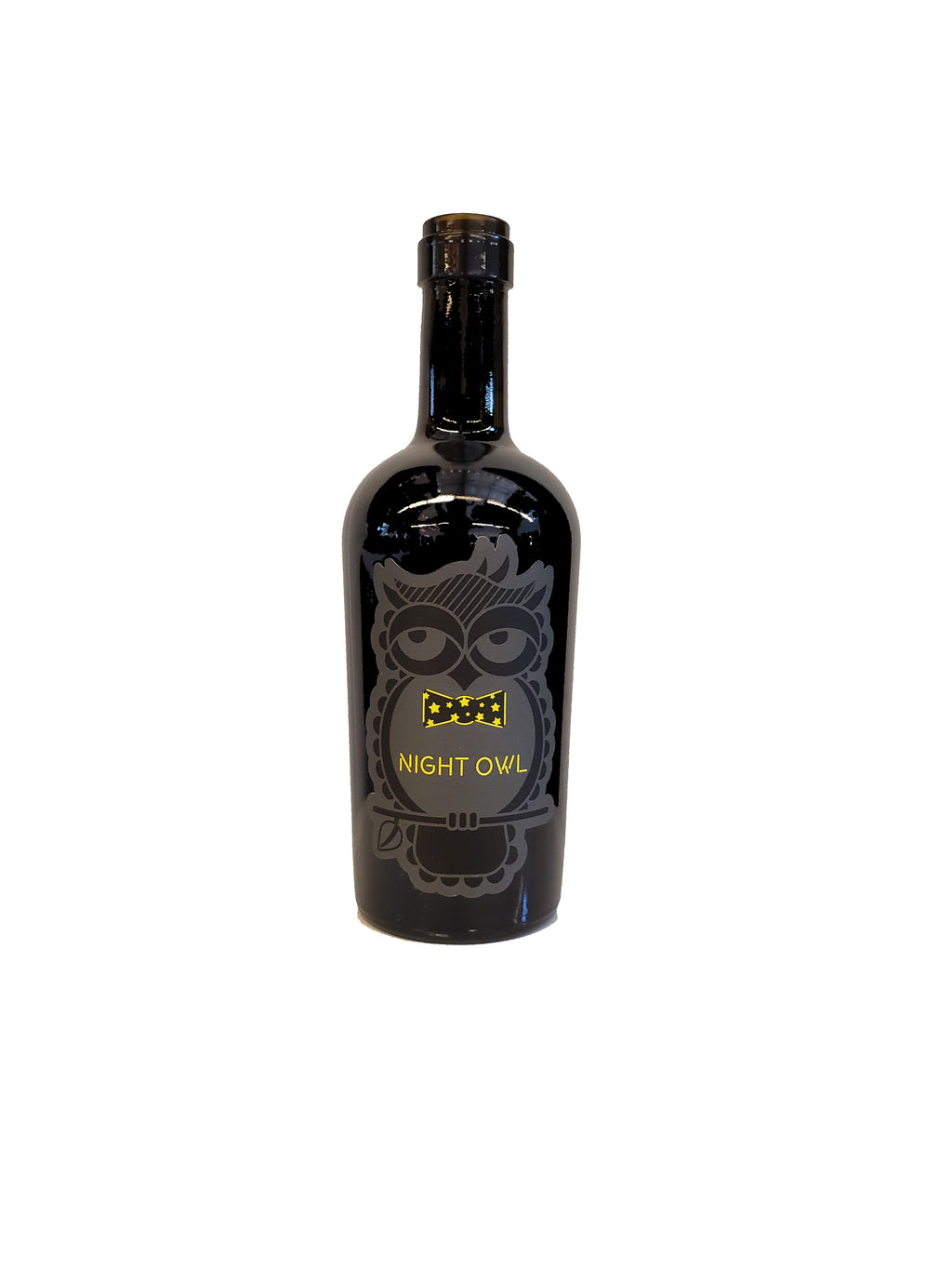Mini Bordeaux-style bottle with the Wine Snob* Night Owl label showing an owl perched on a stick with a leaf, slightly rolling its eyes, and wearing a black bowtie with yellow stars.