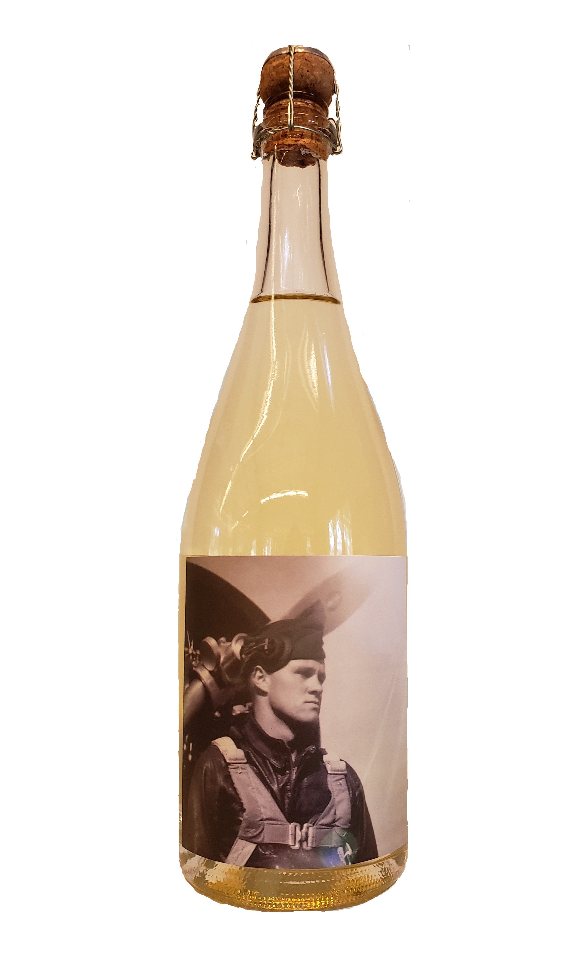 Champagne bottle with the Wine Snob* 2022 Kühlbird label showing a pilot in front of a plane propeller.
