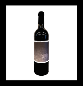 Bordeaux-style bottle with the Wine Snob* 2019 Puma-5 label showing a black-and-white photo of a mountain lion.